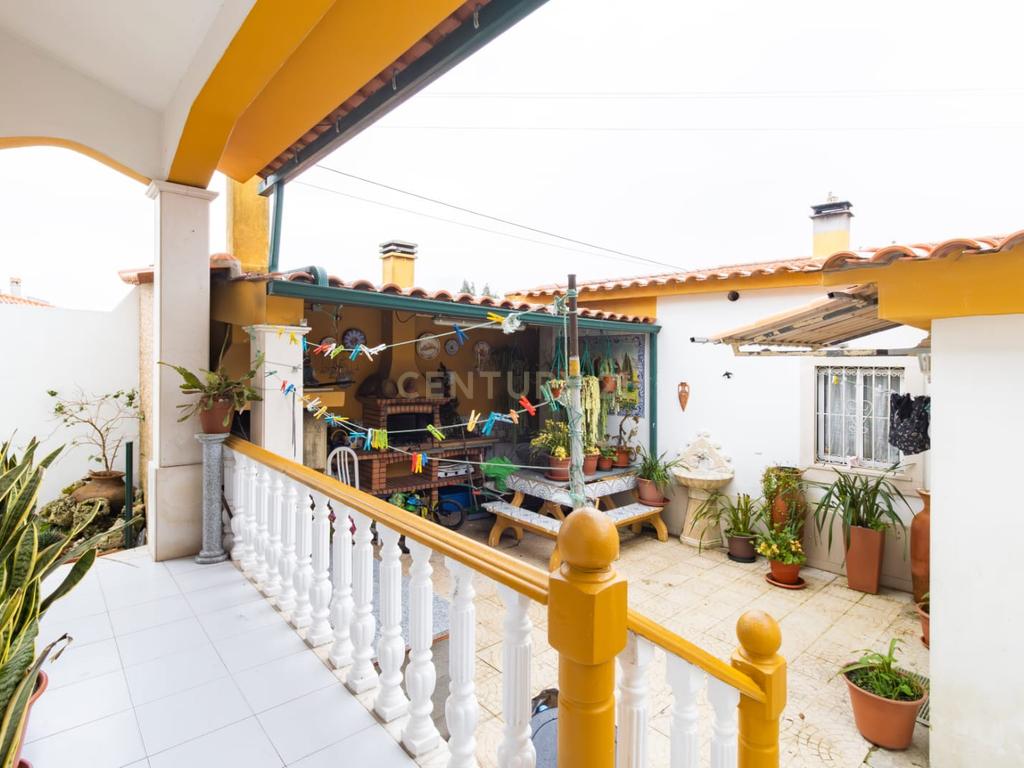 Moradia Isolada com terreno em Marinha Grande - Image 6